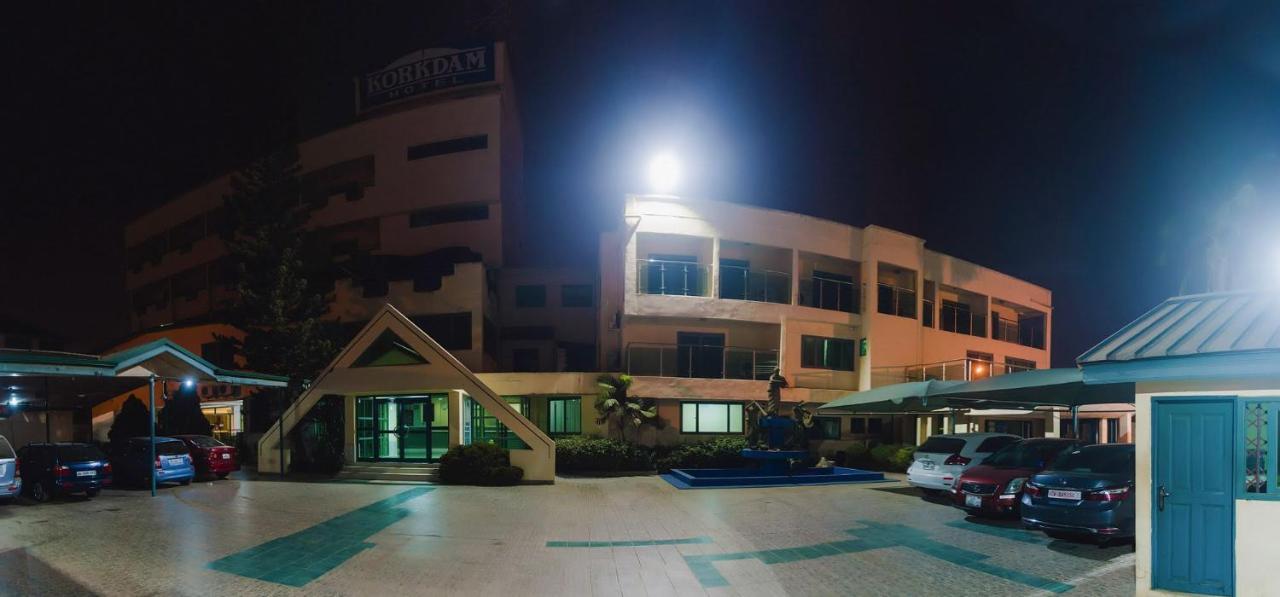Korkdam Hotel Taifa Eksteriør bilde